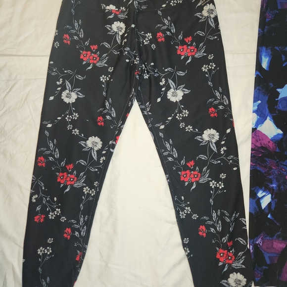 Bundle Calvin Klein Women's Leggings Blue Abstract & Black Floral Size XL. #A03 - Picture 6 of 8